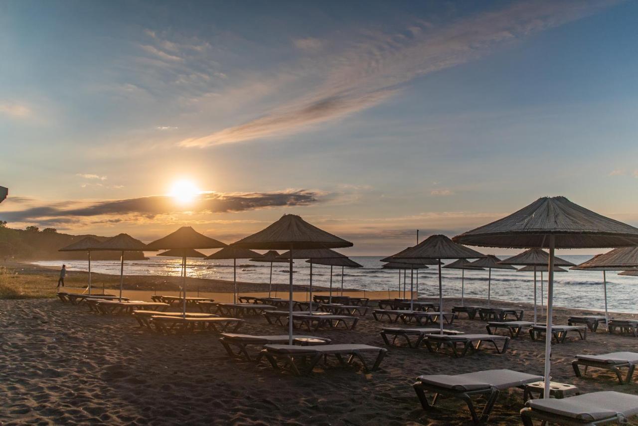 Atik Hotel Unye Exteriör bild